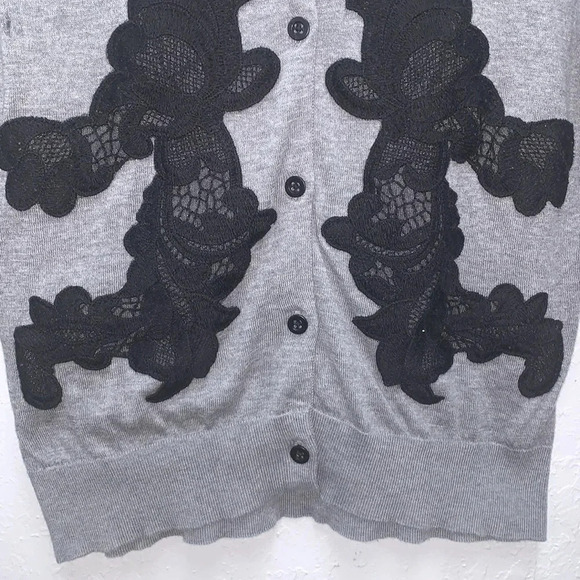 CAbi Grey Black Lace Button Cardigan size Small - Picture 4 of 7